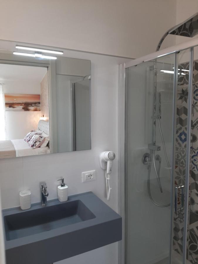 Viola Di Mare Rooms And Parking Termoli Exterior photo