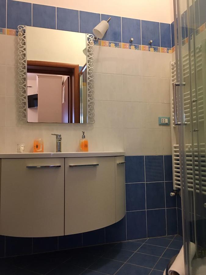 Viola Di Mare Rooms And Parking Termoli Exterior photo